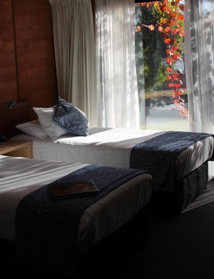 Best Western Pemberton Hotel Exterior foto