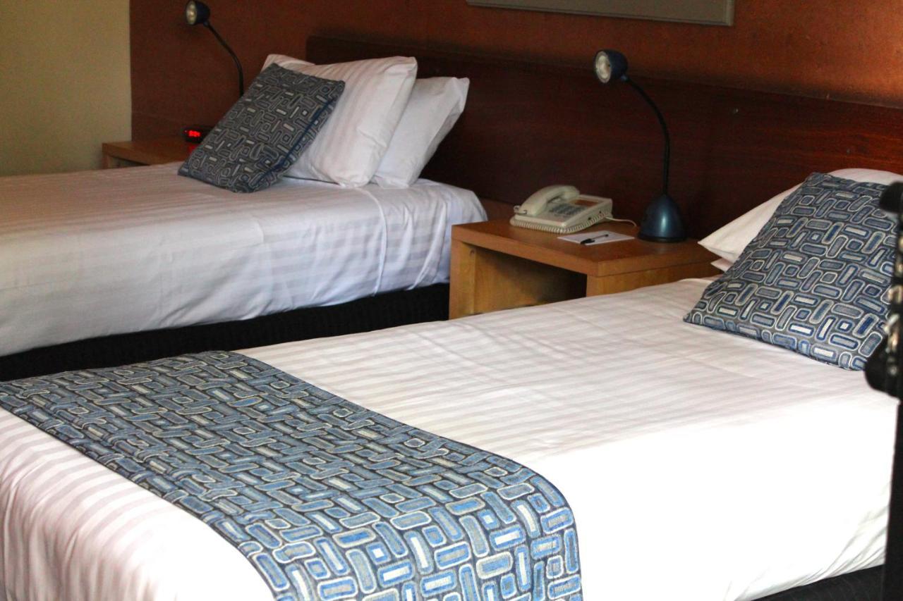 Best Western Pemberton Hotel Exterior foto