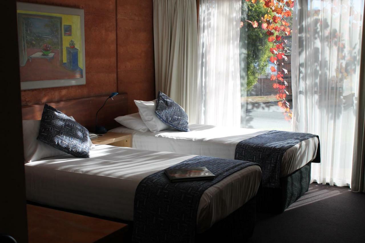 Best Western Pemberton Hotel Exterior foto